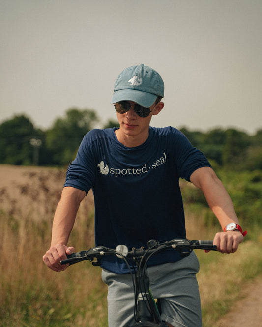 spotted-seal hooded long sleeve t-shirt 'shoodie'